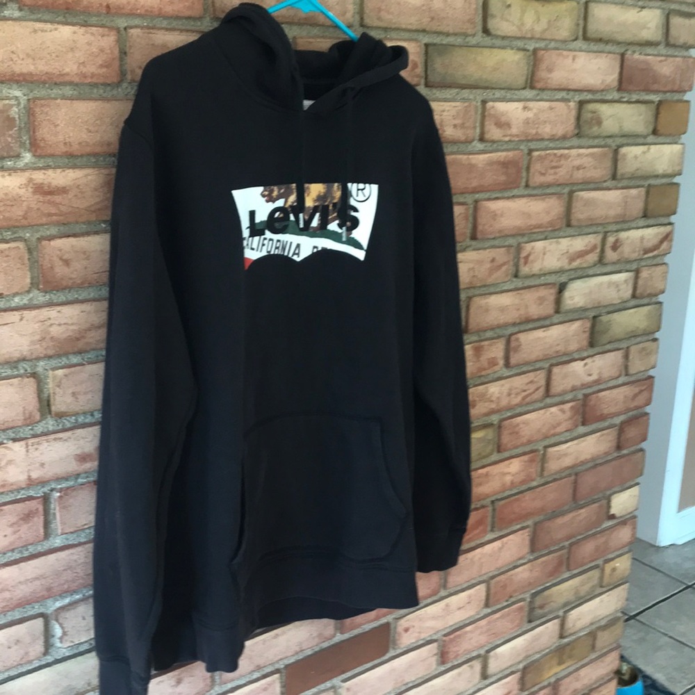 Levi’s, black, L, hoodie, with California print on front